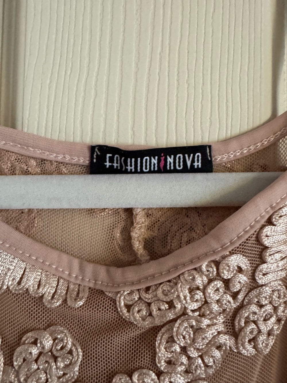 Fashion Nova Dusty Rose Floral Lace High-Neck Bodysuit - Picture 4 of 7